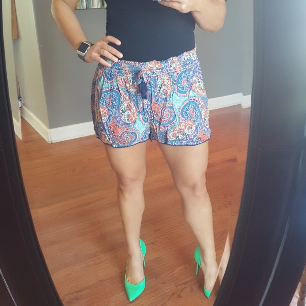 Ladies shorts